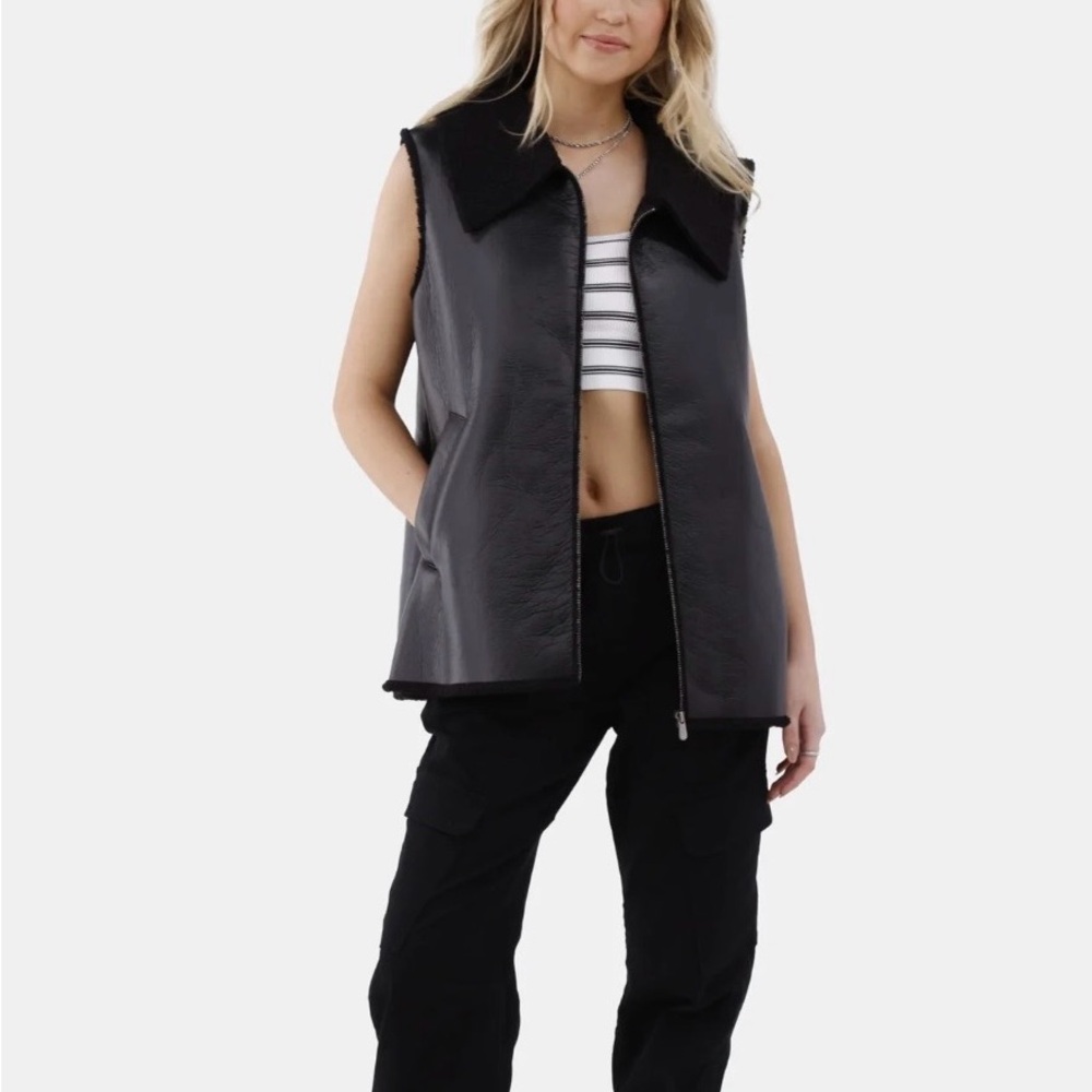No Boundaries Women's Black Faux Leather Vest with Faux Shearling Lining